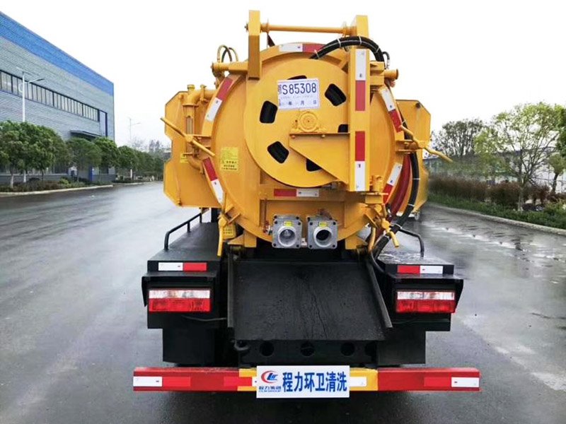 藍(lán)牌清洗吸污疏通兩用車