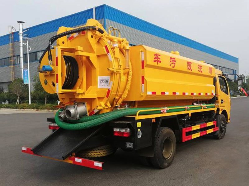 8方清洗吸污兩用車到哪兒買