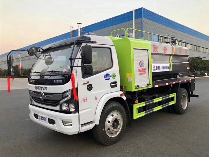 黃牌東風(fēng)大多利卡清洗吸污車