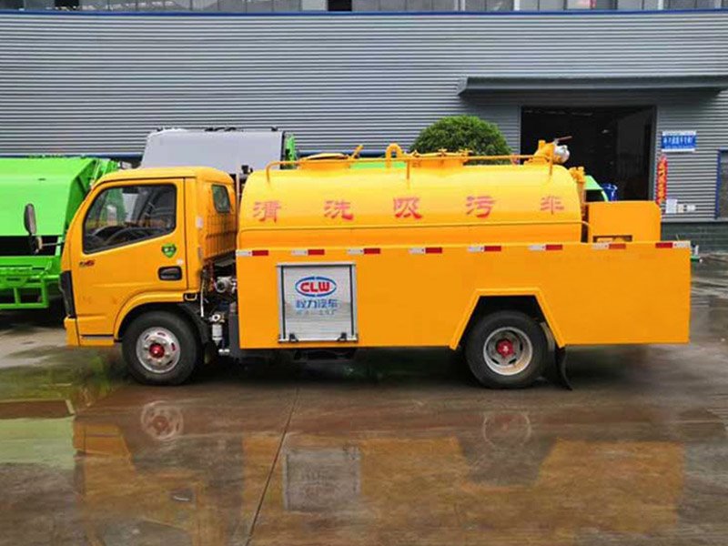 東風(fēng)國六小型清洗吸污車廠家配置
