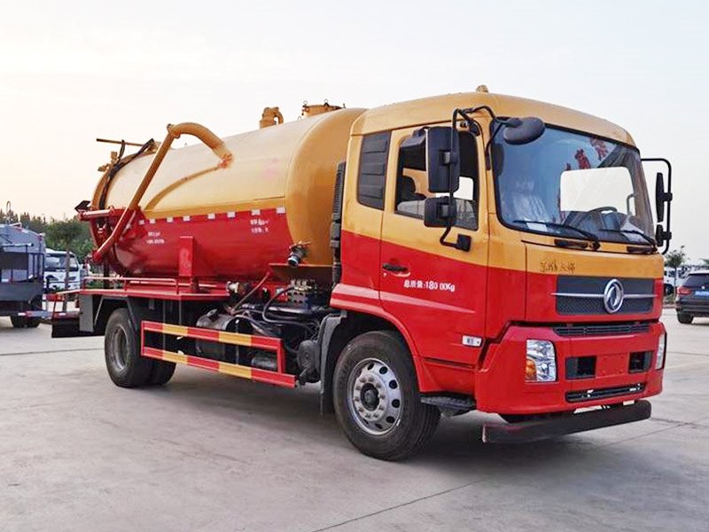 廠(chǎng)家銷(xiāo)售聯(lián)合疏通車(chē)清洗吸污運(yùn)輸車(chē)