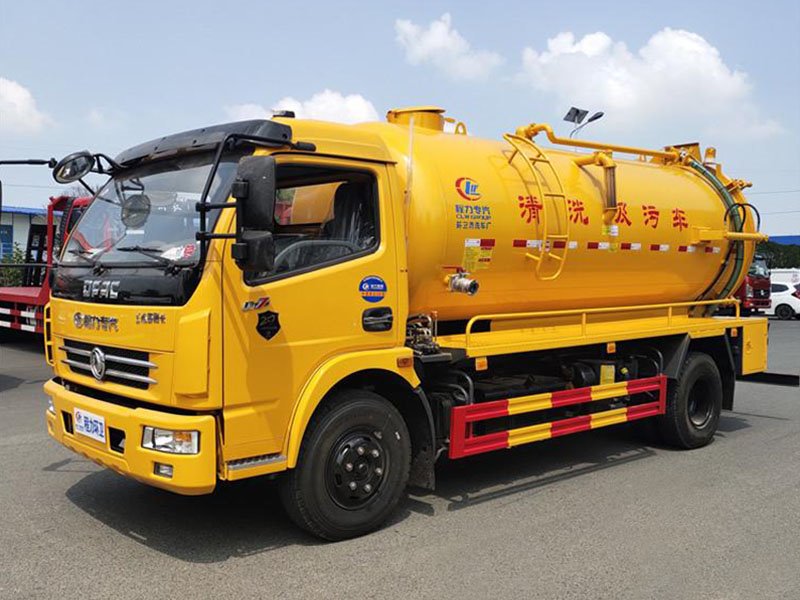 東風(fēng)多利卡高壓清洗吸污車