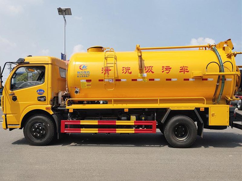 東風(fēng)多利卡高壓清洗吸污車