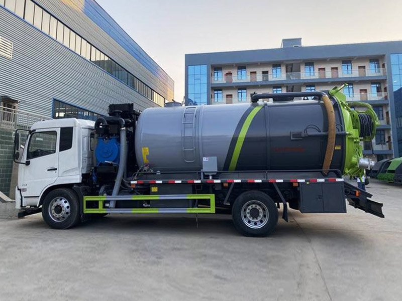 東風(fēng)天錦15方清洗吸污車