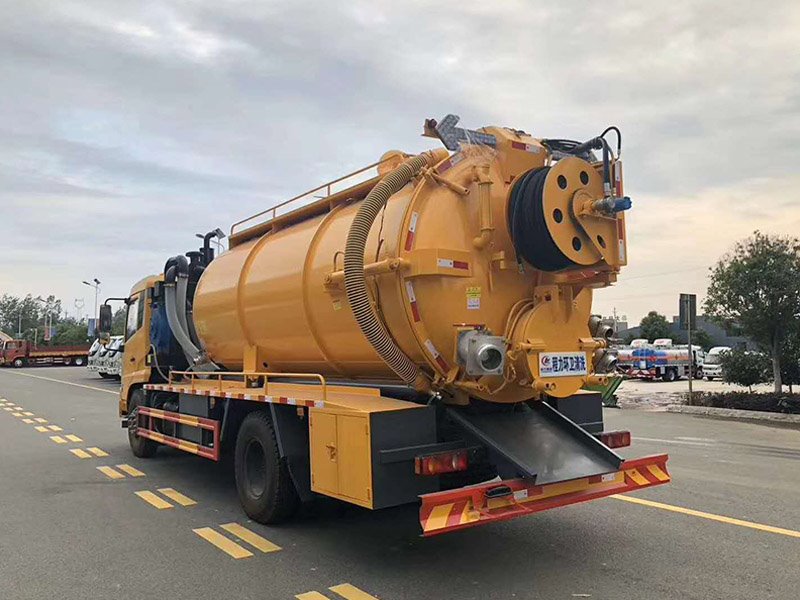 東風(fēng)天錦國六清洗吸污車