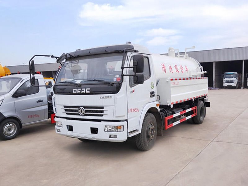 東風(fēng)多利卡清洗吸污車(chē)生產(chǎn)制造廠