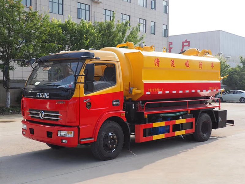 東風多利卡8噸清洗吸污車廠家現(xiàn)貨供應