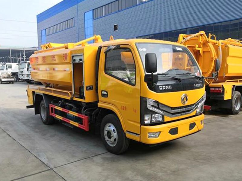 5噸清洗吸污兩用車(chē)多少錢(qián)