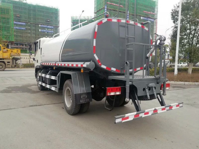 灑水車使用中壓力變小了是什么問題