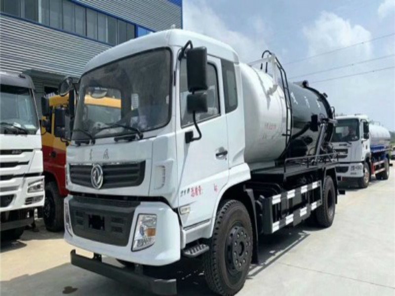 清洗吸污車的保養(yǎng)技巧