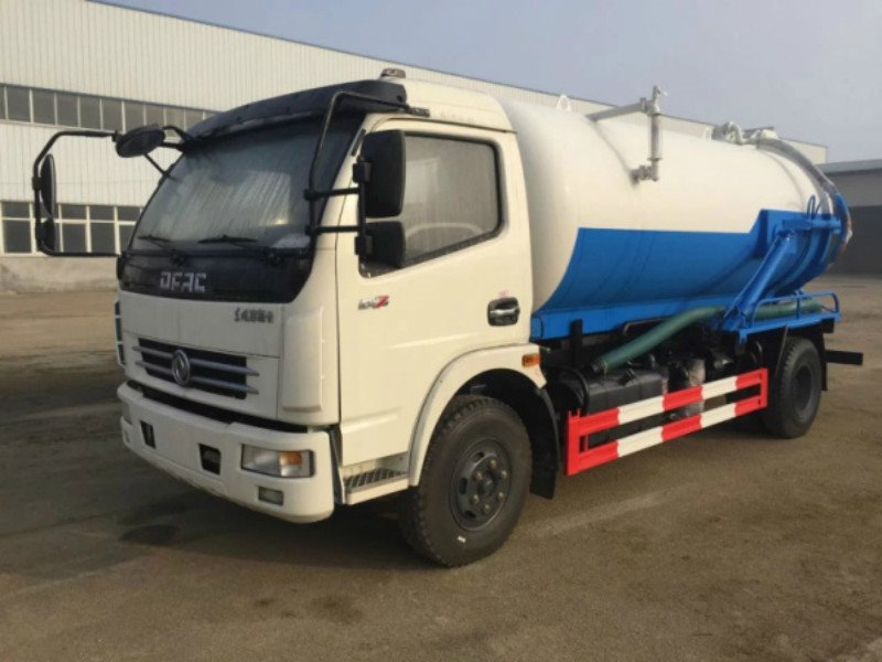 東風(fēng)8方吸污車(chē)廠家推薦