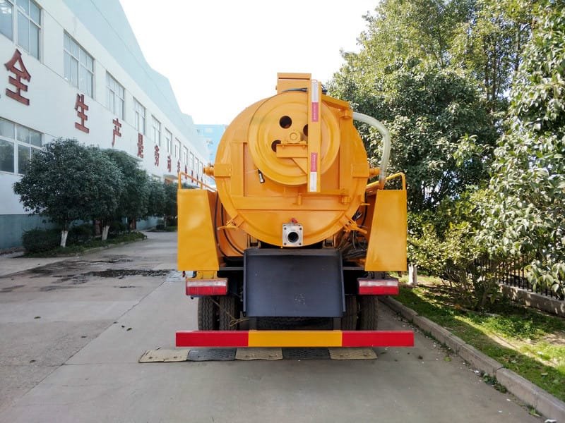 程力東風(fēng)御虎清洗吸污車價(jià)格多少錢