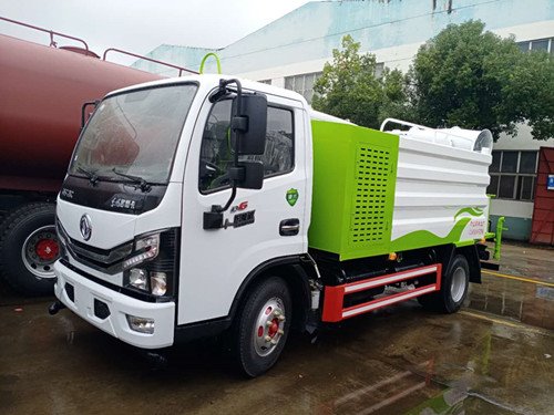 東風(fēng)多利卡D6系列灑水車