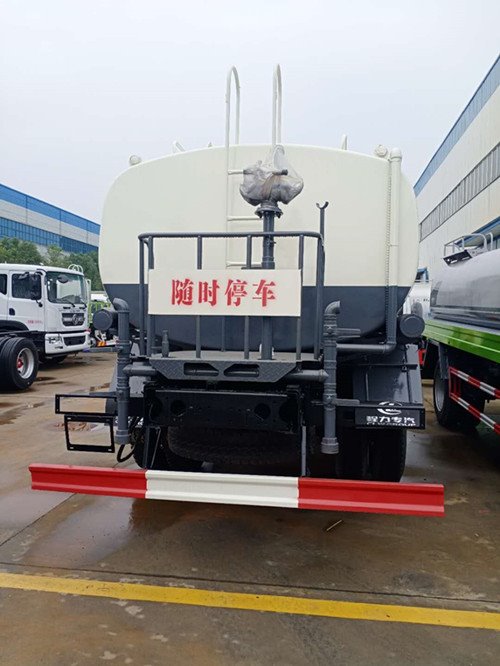 國六解放一汽綠化灑水車