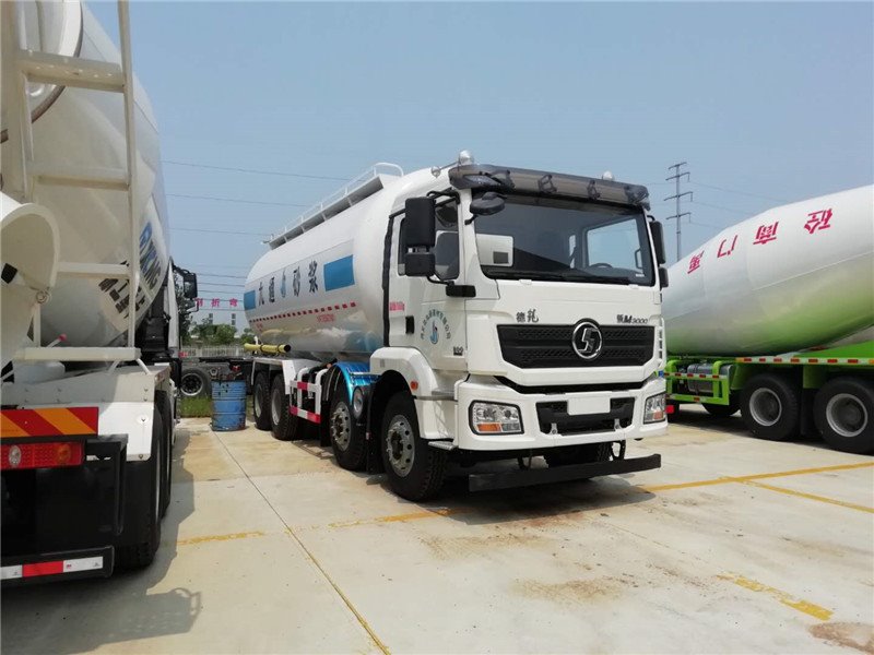 響水25方東風(fēng)散裝水泥車30方陜汽四橋粉粒物料運(yùn)輸車降價(jià)了