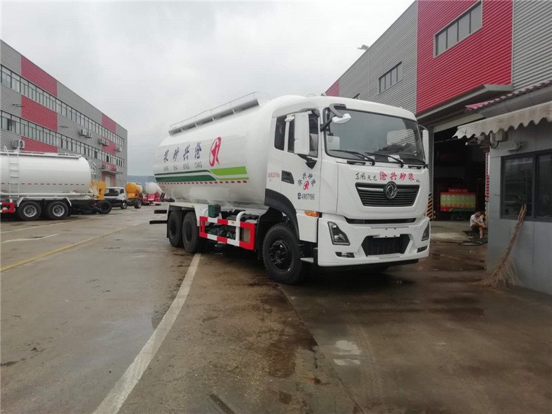 國六干混砂漿車扎實耐用