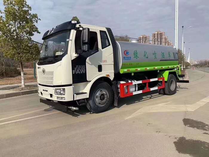 國六一汽解放綠化灑水車