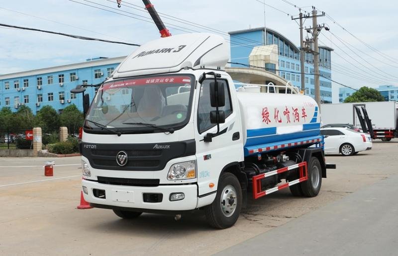 程力國六福田歐馬可灑水車