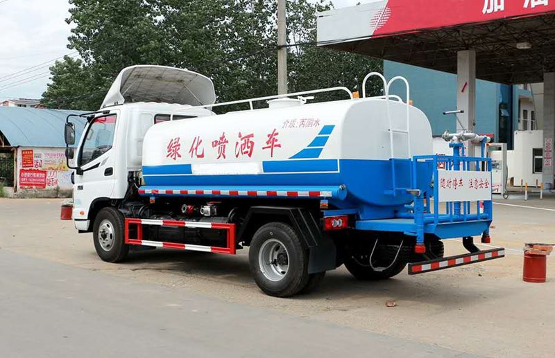 程力國六福田歐馬可灑水車