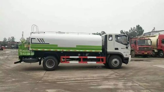 程力專汽福田綠化12噸灑水車