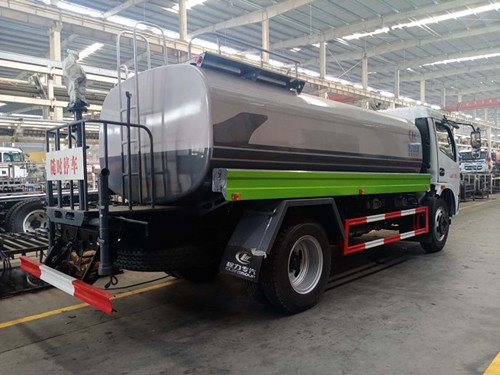 東風(fēng)福瑞卡國六噴霧灑水車