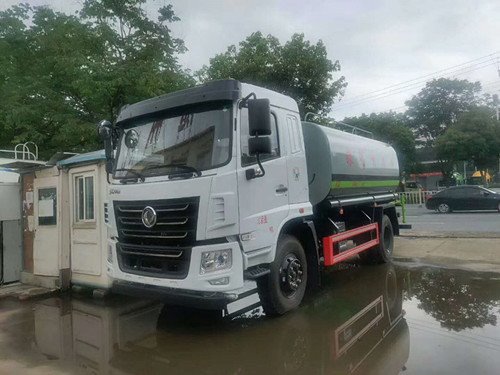 國(guó)六東風(fēng)華神F5綠化灑水車(chē)
