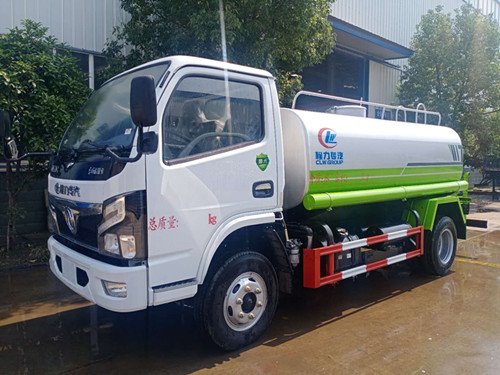 程力5噸小福瑞卡灑水車