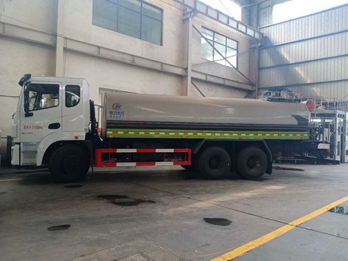 東風(fēng)錦程V6后雙橋綠化灑水車