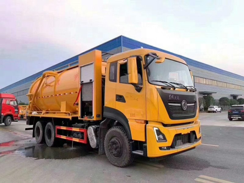 大型后雙橋清洗吸污車廠家