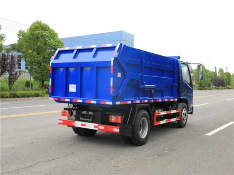 凱馬國(guó)六壓縮對(duì)接垃圾車特點(diǎn)