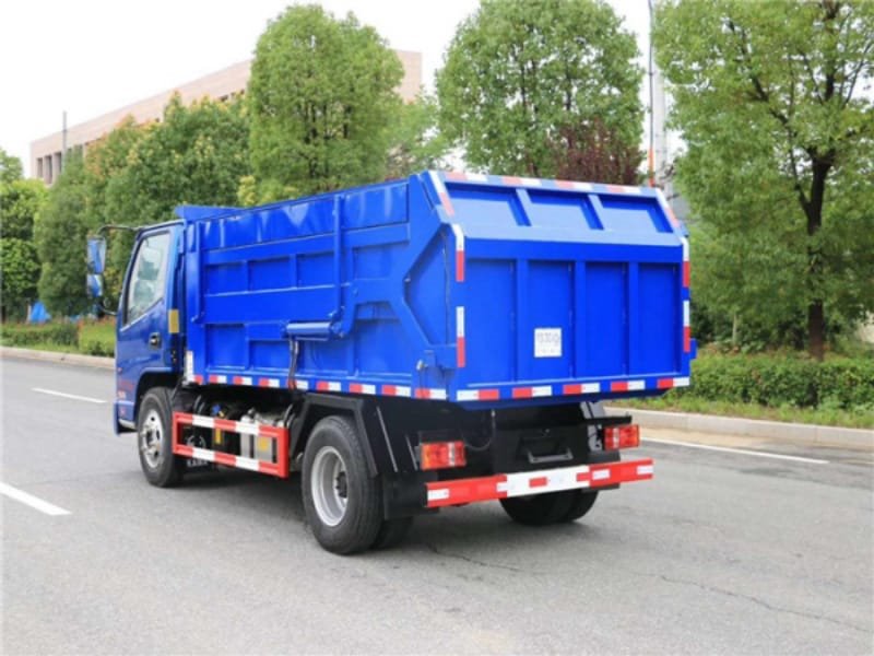 凱馬國(guó)六壓縮對(duì)接垃圾車特點(diǎn)