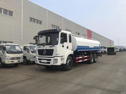 東風(fēng)后雙橋原廠底盤灑水車