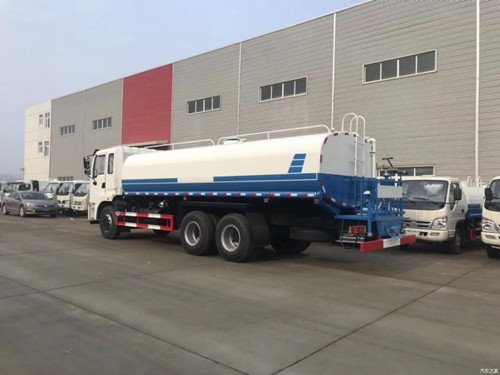 東風(fēng)后雙橋原廠底盤灑水車