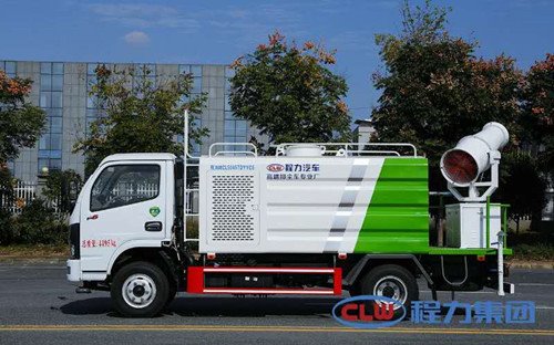 國六東風(fēng)福瑞卡抑塵車