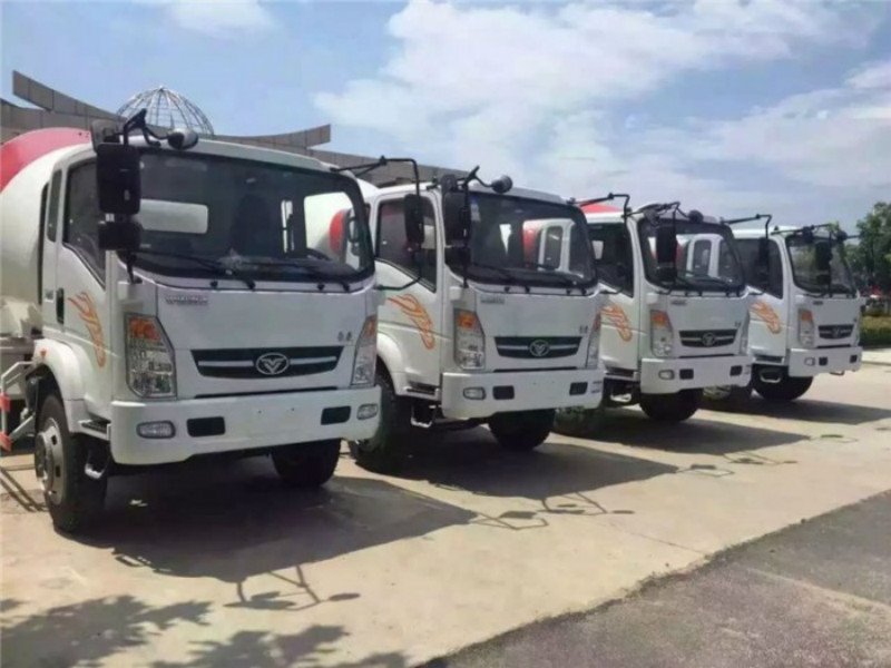 8方攪拌車重汽豪曼回本快