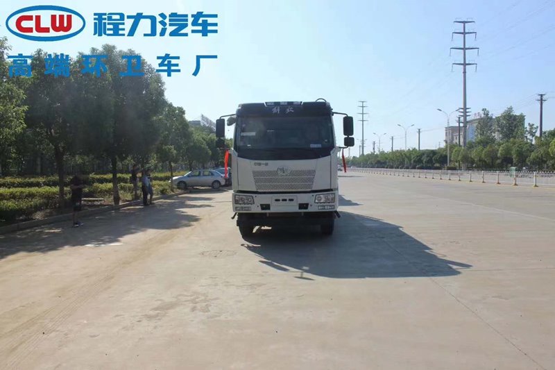 12方壓縮垃圾車的是如何運(yùn)作的 