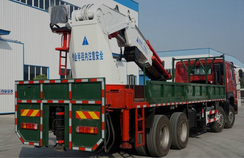 河南南陽(yáng)隨車吊多少錢