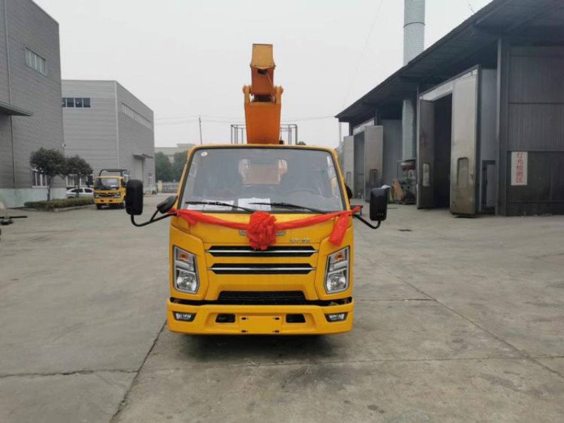 21米高空作業(yè)車冬季養(yǎng)護(hù)知識(shí)