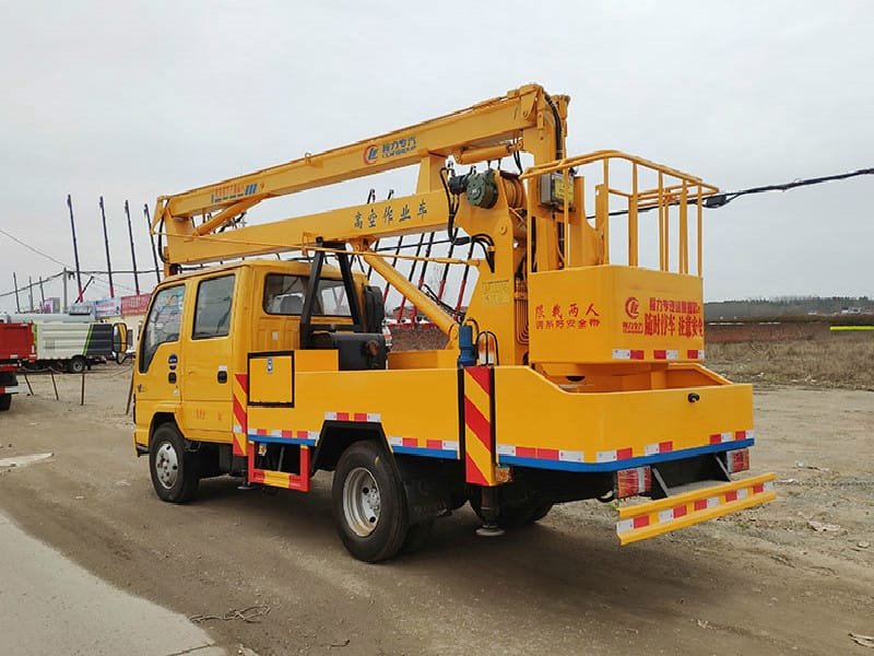 18米高空作業(yè)車(chē)一年能賺多少錢(qián)