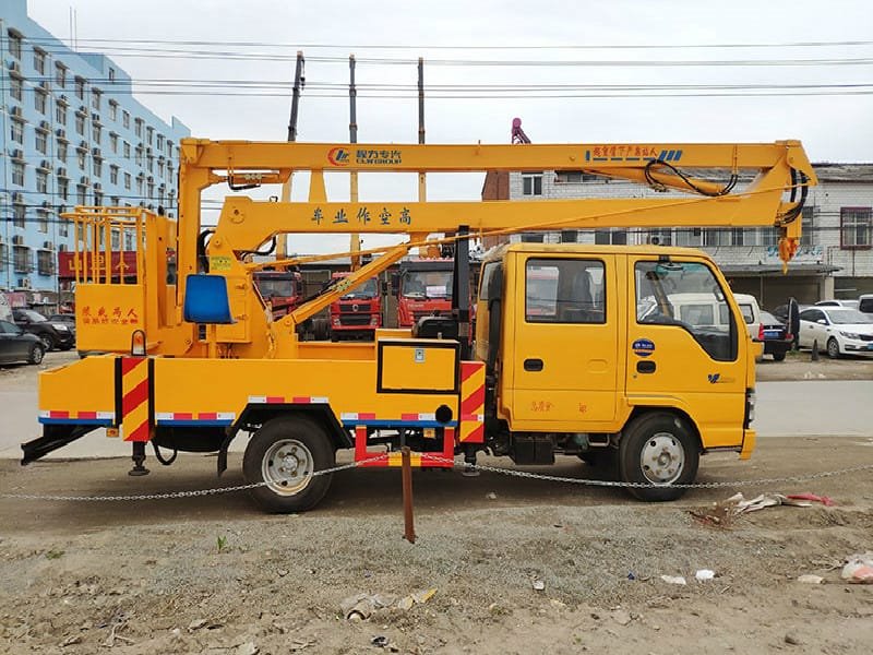 高空升降云梯作業(yè)車具體操作步驟