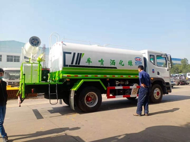 東風(fēng)多利卡D9圓罐12方抑塵霧炮車特點(diǎn)