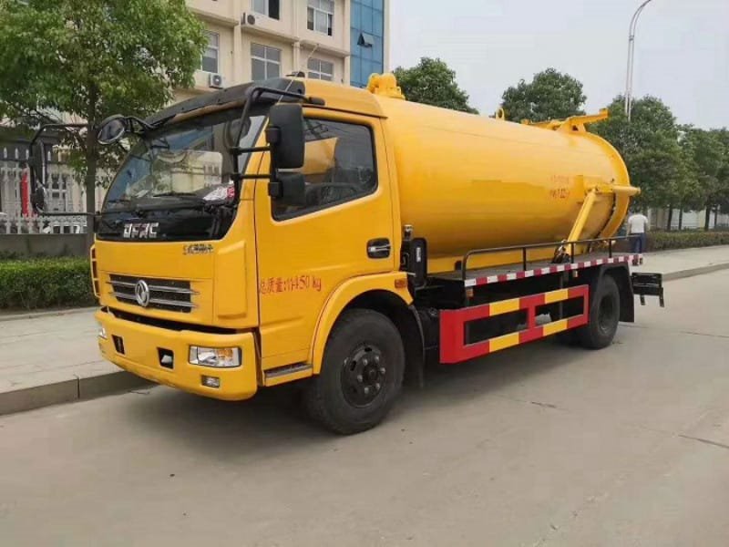 多利卡D7吸污車質(zhì)量可靠