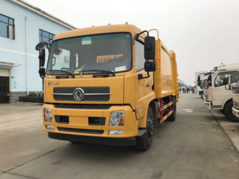 2020賺錢的環(huán)衛(wèi)車國六東風(fēng)天錦壓縮垃圾車