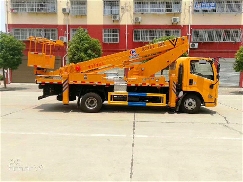 程力凱銳20米直臂式高空作業(yè)車配置怎么樣