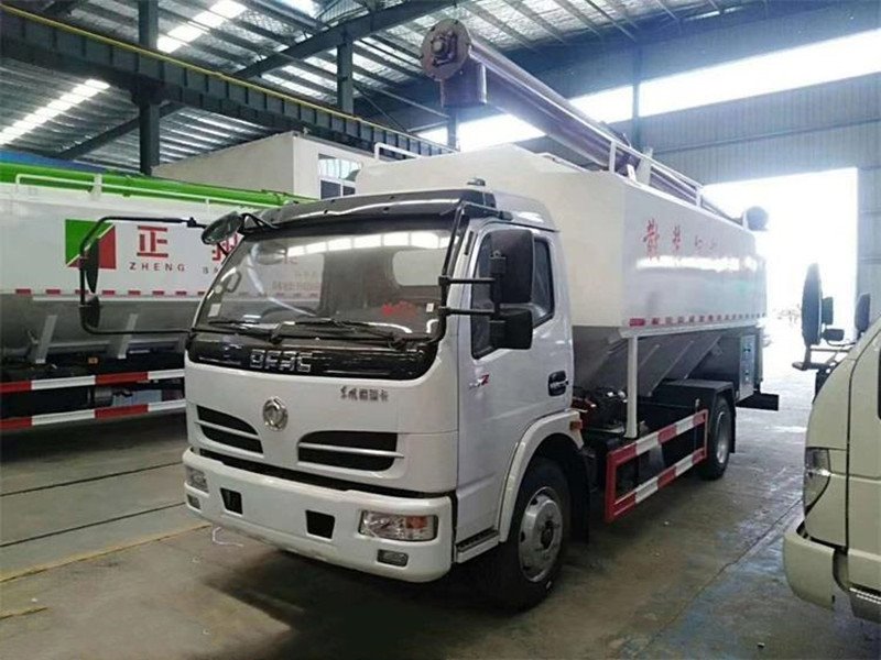 12方國六東風(fēng)福瑞卡國六飼料車直銷價格