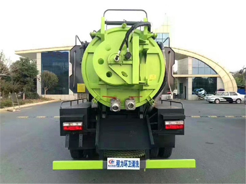 8方吸污車價格大概是多少
