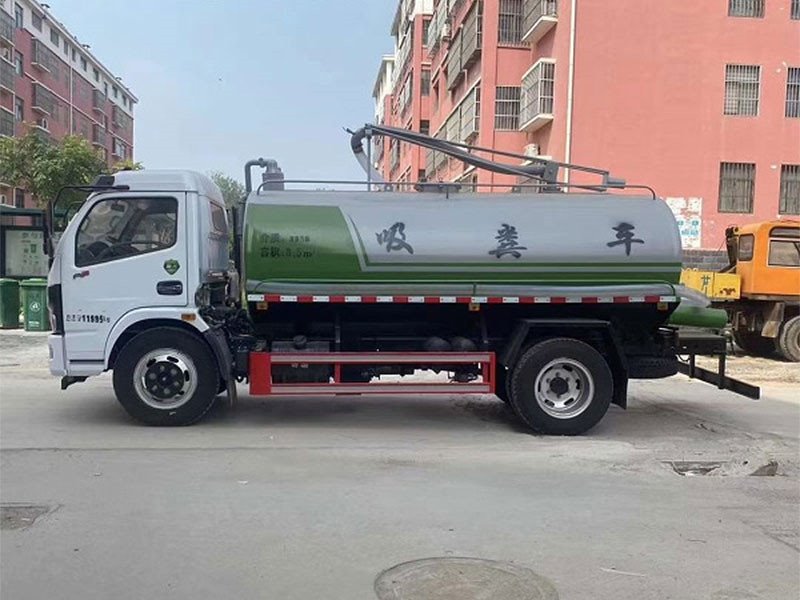 東風(fēng)多利卡D7國六吸糞車現(xiàn)車出售