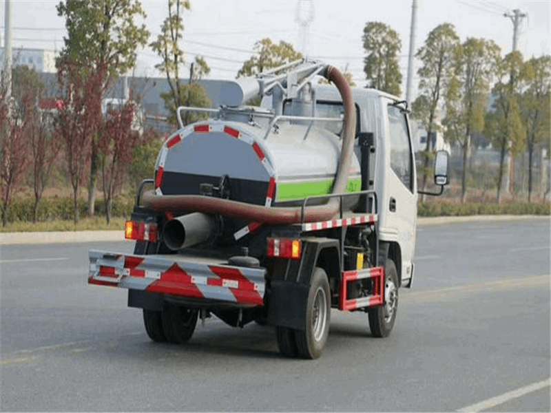 2方凱馬藍牌吸糞車冬至特價