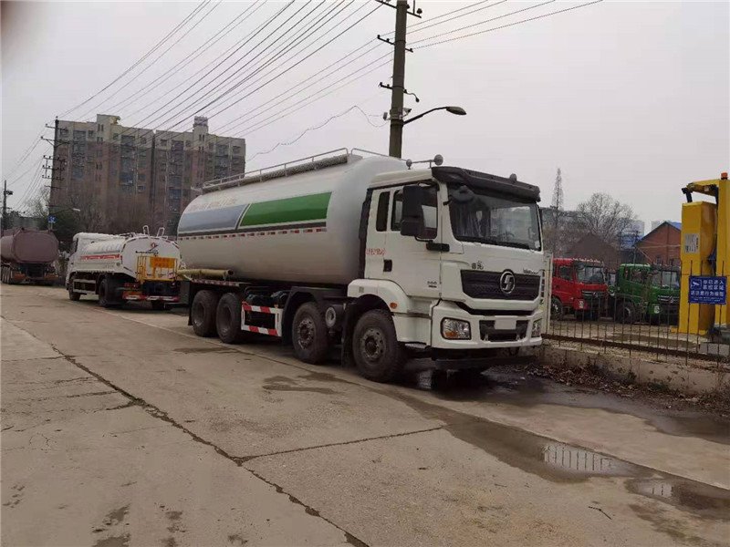 濮陽干混砂漿車整車高度多少