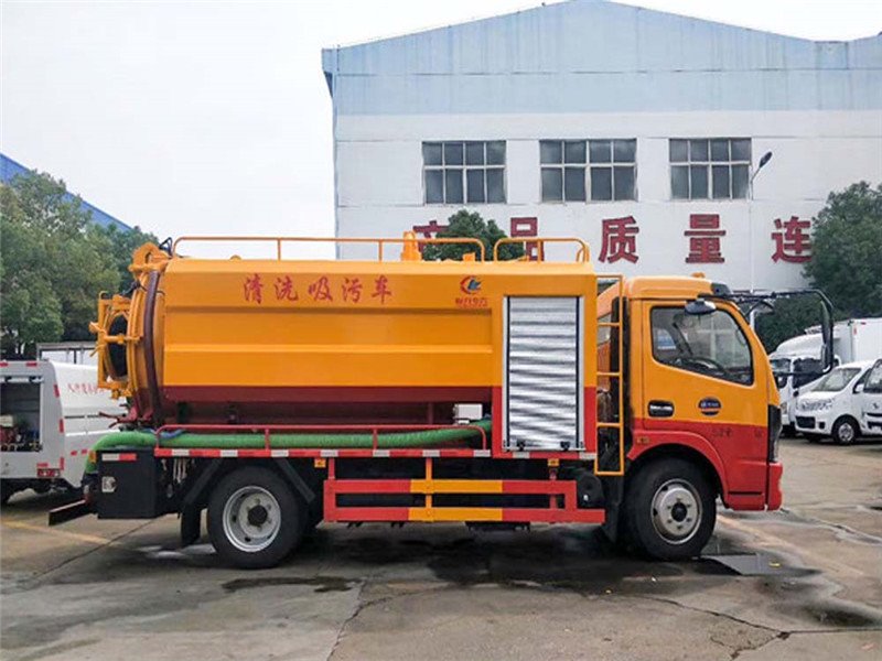 10方凱普特清洗吸污車現(xiàn)車出售
